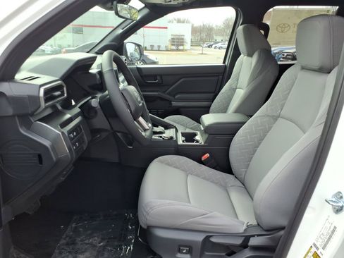 New 2026 Toyota Tacoma SR5 AWD/4WD image 11