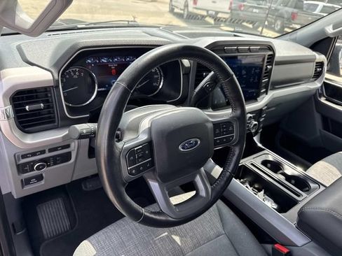 Used 2022 Ford F150 XLT w/ Equipment Group 302A High AWD/4WD image 19