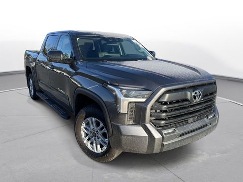 Used 2023 Toyota Tundra SR5 image 4