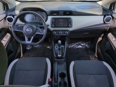 Used 2021 Nissan Versa SV image 21