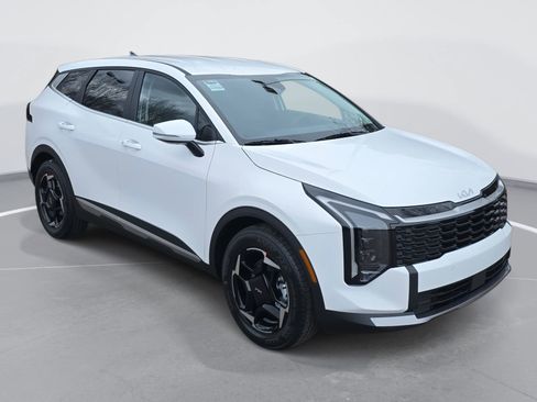 New 2026 Kia Sportage EX image 3