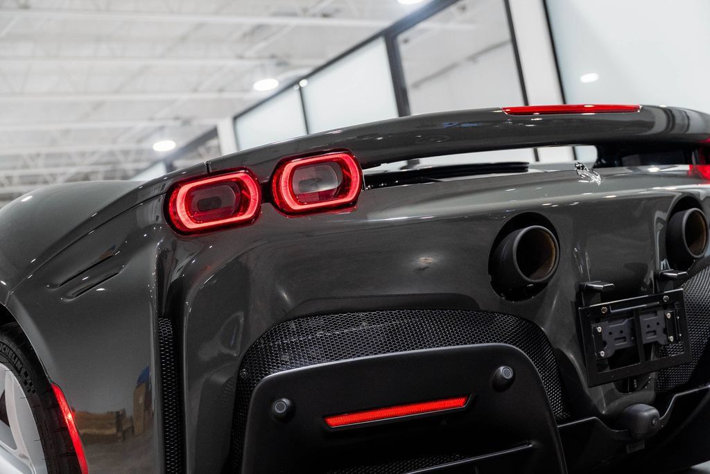 Used 2024 Ferrari SF90 Spider AWD/4WD image 38