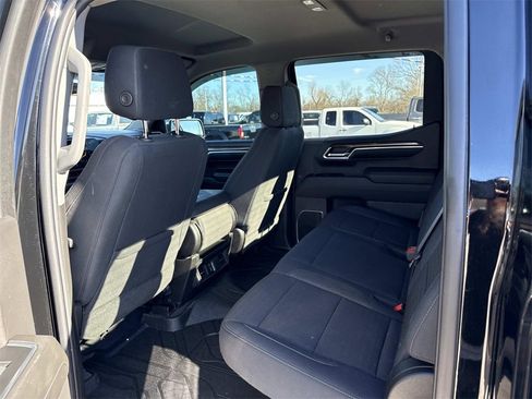 Used 2022 Chevrolet Silverado 1500 LT image 25