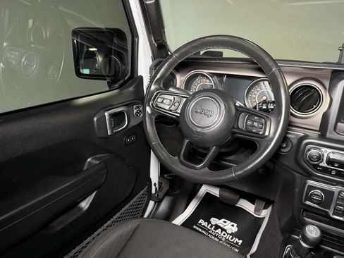 Used 2018 Jeep Wrangler Unlimited Sport S AWD/4WD image 20