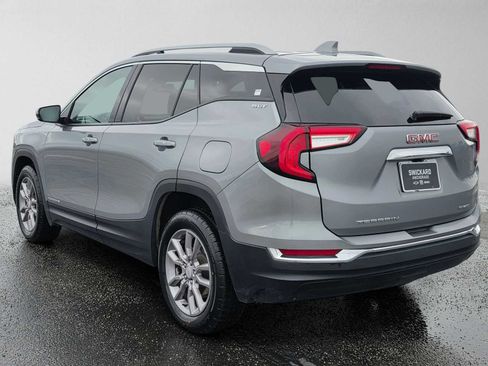 Certified 2024 GMC Terrain SLT AWD/4WD image 5