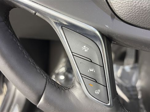 Used 2017 Cadillac XT5 Luxury w/ Driver Awareness Package image 28