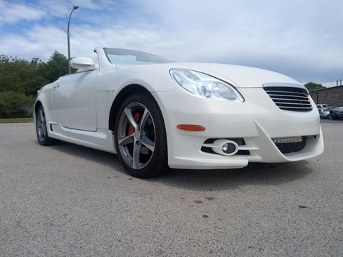 Used 2002 Lexus SC 430 Convertible image 39