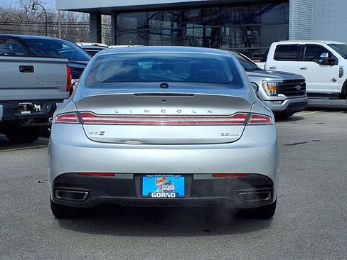 Used 2013 Lincoln MKZ Base image 21