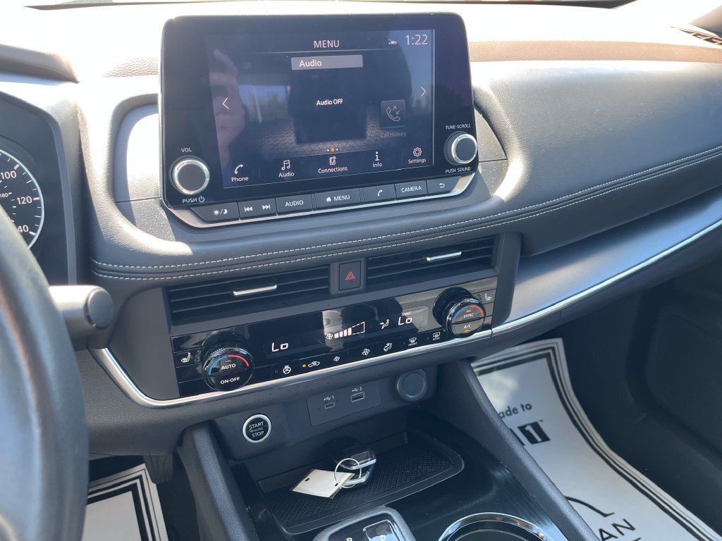 Certified 2023 Nissan Rogue SV w/ SV Premium B Package AWD/4WD image 17