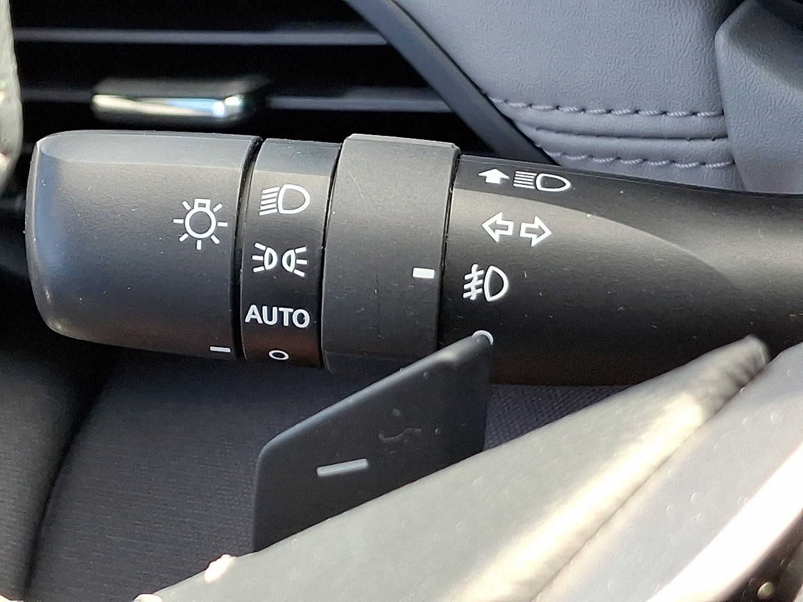 Certified 2022 Subaru Outback Premium AWD/4WD image 25