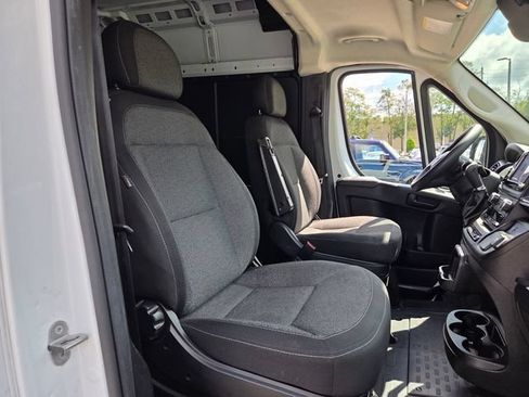 Used 2023 RAM ProMaster 2500 FWD image 15