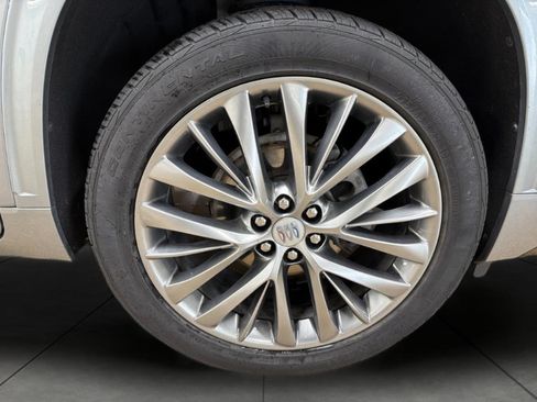 Used 2025 Buick Enclave Avenir w/ Super Cruise Package AWD/4WD image 49