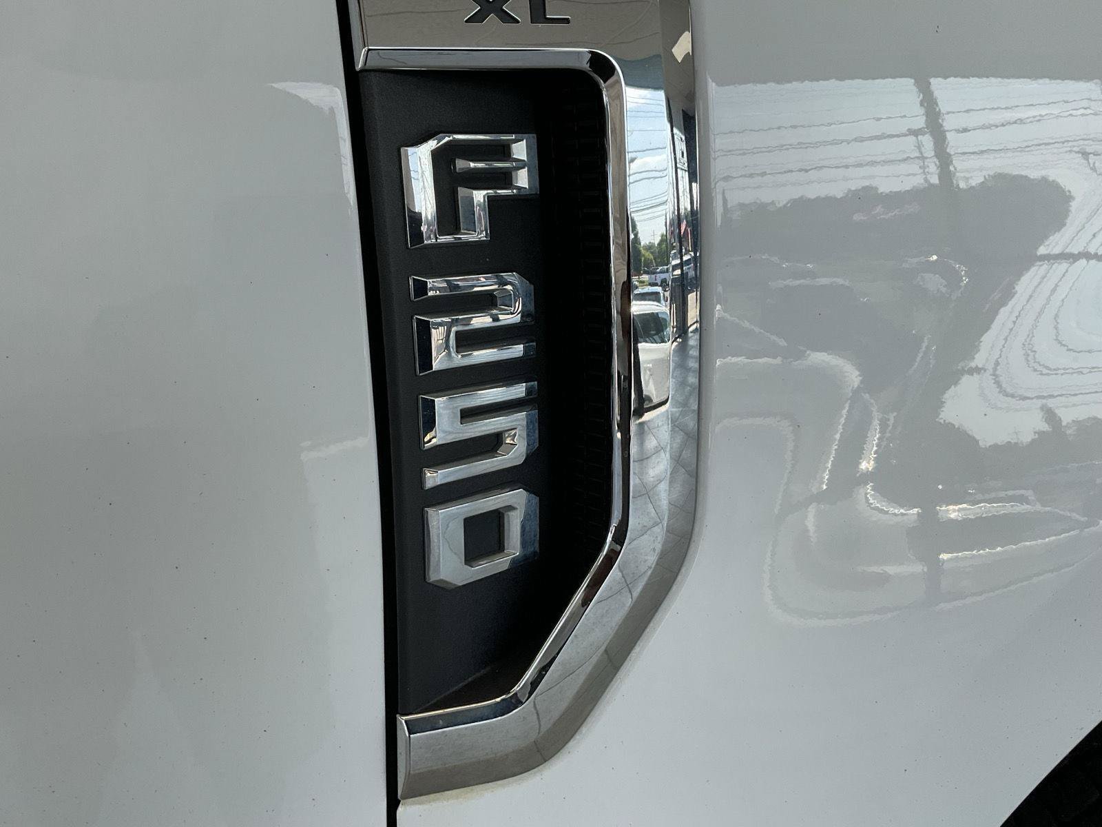 Used 2019 Ford F250 XL w/ XL Value Package AWD/4WD image 13