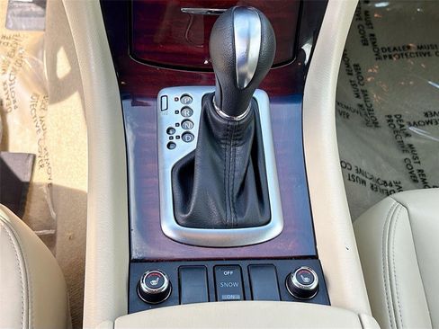 Used 2017 INFINITI QX50 AWD w/ Premium Plus Package image 17