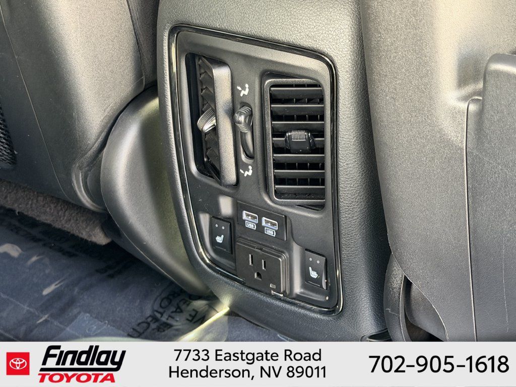 Used 2019 Dodge Durango R/T w/ Trailer Tow Group IV AWD/4WD image 14