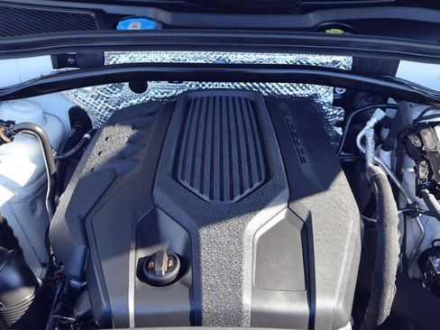 New 2024 Porsche Macan 4 Electric image 26