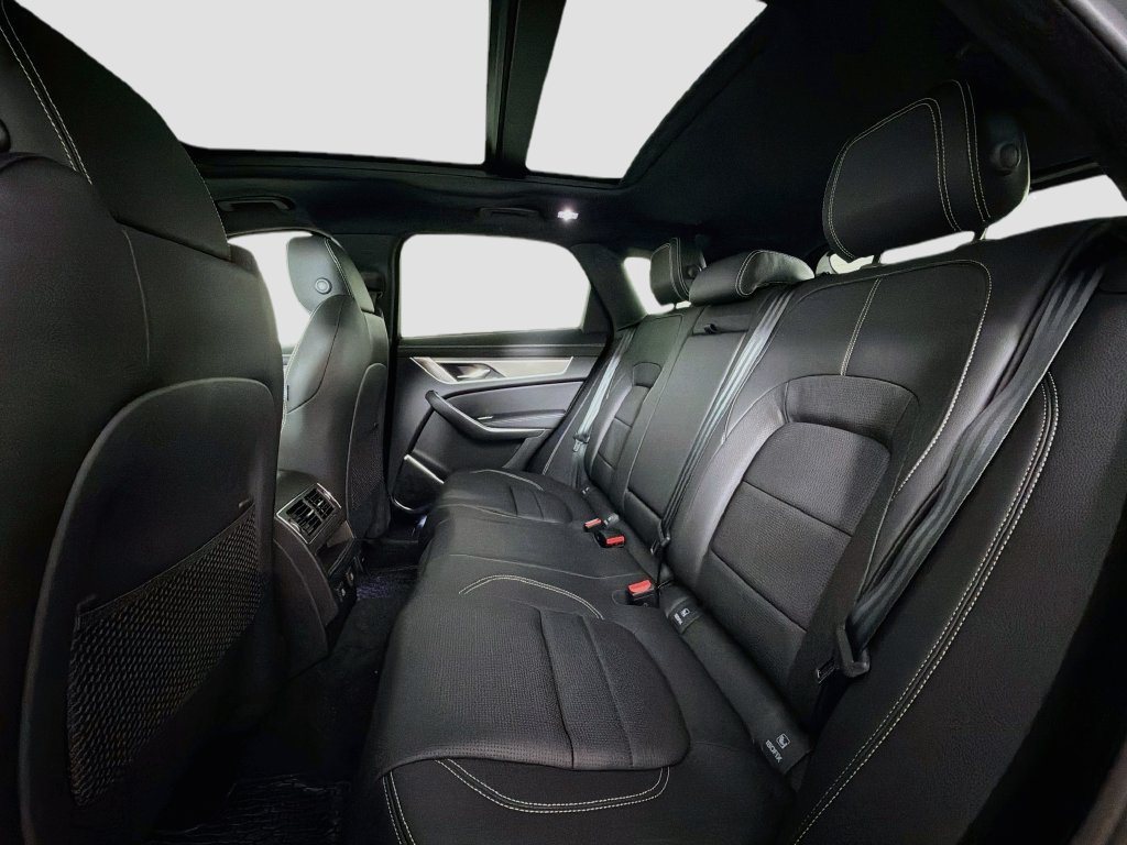 New 2026 Jaguar F-PACE R-Dynamic S AWD/4WD image 26