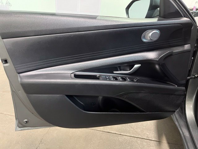 Used 2024 Hyundai Elantra SEL FWD image 20