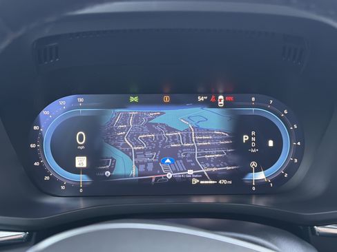 Certified 2025 Volvo XC60 B5 Plus image 21