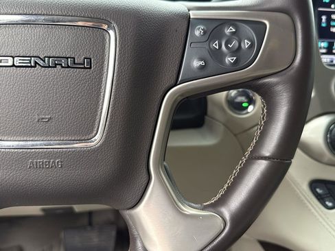 Used 2018 GMC Yukon Denali w/ Denali Ultimate Package image 14