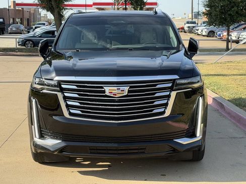 Used 2023 Cadillac Escalade Premium Luxury Platinum RWD image 7