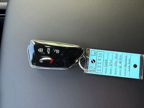 New 2026 Volkswagen Atlas Cross Sport SE image 28