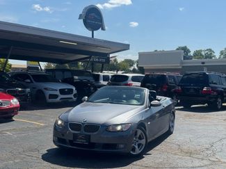 Used 2009 BMW 328i Convertible image 1