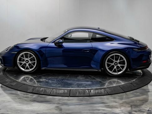 Used 2022 Porsche 911 GT3 image 9