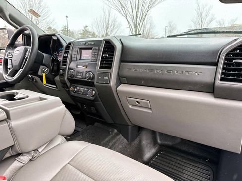 Used 2019 Ford F250 XL w/ XL Value Package image 11