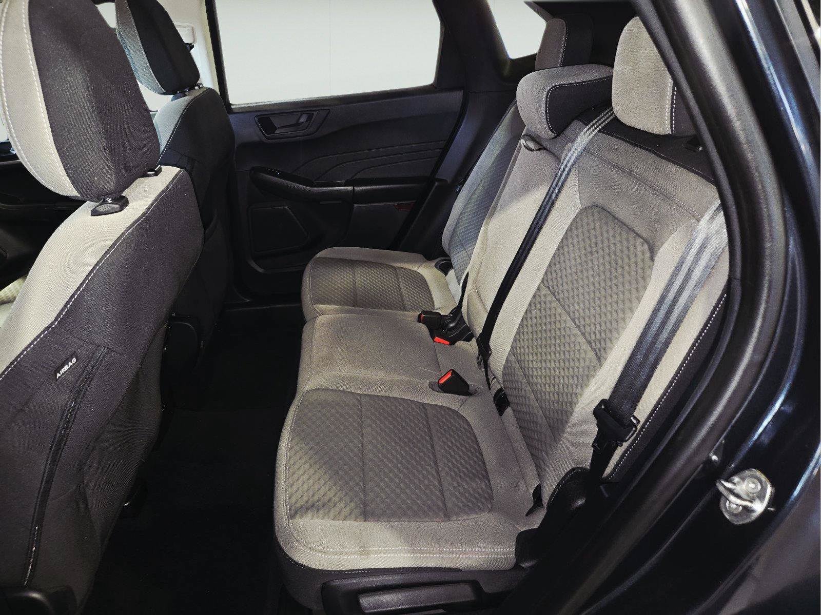 Used 2022 Ford Escape SE w/ Convenience Package FWD image 33