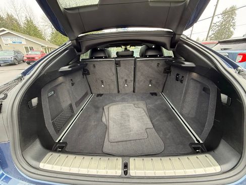 Used 2021 BMW X4 xDrive30i image 11