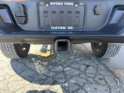 Used 2022 Ford Ranger XLT w/ Equipment Group 301A Mid image 11