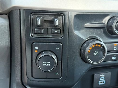 Used 2023 Ford F250 XL image 30