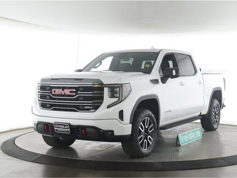 Used 2022 GMC Sierra 1500 AT4 w/ AT4 Preferred Package AWD/4WD image 10