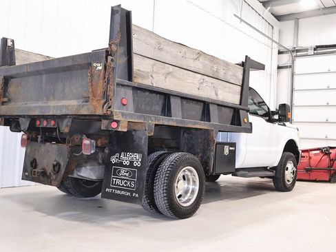 Used 2014 Ford F350 XL w/ Power Equipment Group image 10