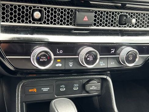 Used 2025 Honda Civic Sport image 21