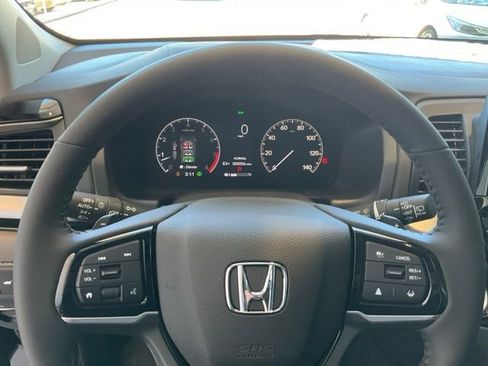 New 2026 Honda Odyssey Touring image 8