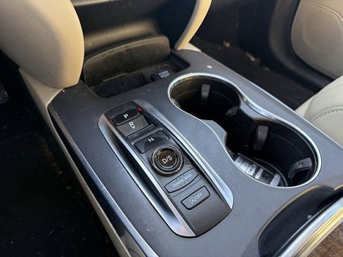 Used 2020 Acura MDX SH-AWD image 18