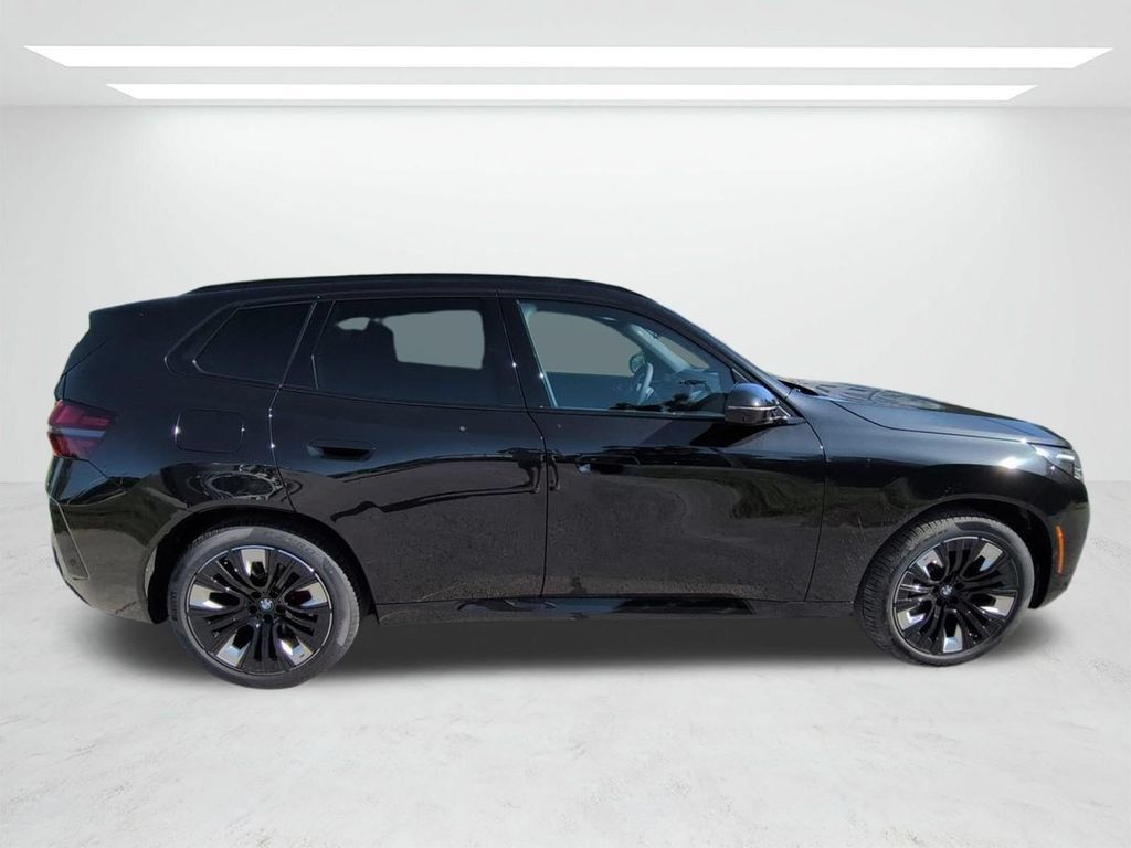 New 2026 BMW X3 xDrive30i w/ Premium Package AWD/4WD image 3