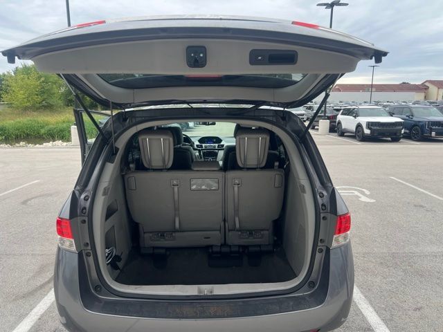 Used 2016 Honda Odyssey EX-L image 17