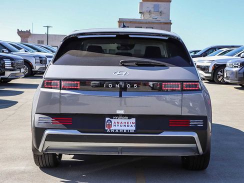 New 2026 Hyundai Ioniq 5 SEL image 7