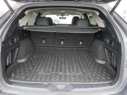 Used 2020 Subaru Outback Onyx Edition XT w/ Popular Package #2 image 12