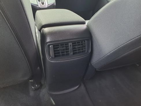 Used 2018 Honda CR-V LX image 23