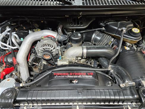 Used 2004 Ford Excursion Limited image 59