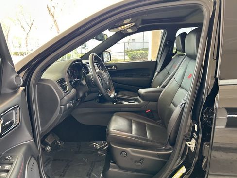 Certified 2023 Dodge Durango R/T RWD image 6