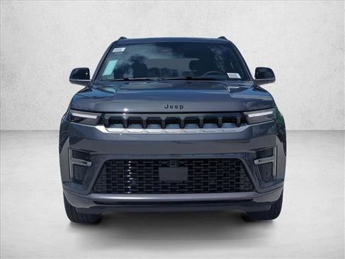 New 2026 Jeep Grand Wagoneer 2WD image 5