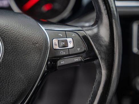 Used 2018 Volkswagen Jetta Sport FWD image 26