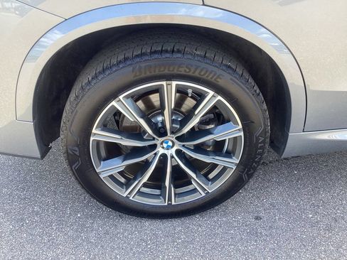 Used 2026 BMW X5 xDrive40i AWD/4WD image 8