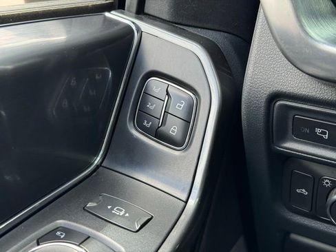 Used 2022 Ford F150 Lariat w/ Equipment Group 502A High AWD/4WD image 36