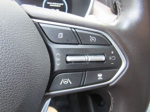 Used 2022 Hyundai Santa Fe Limited image 41